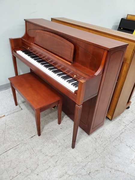 Used Console Pianos - Piano Man Super Store Closing In College Park