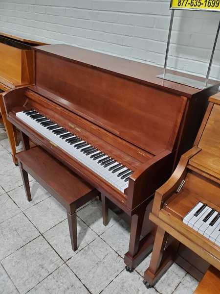 Young Chang Studio Piano Model PE116