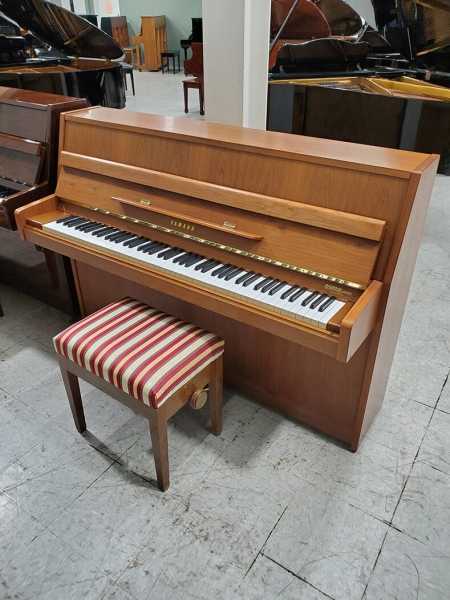1981 Yamaha M5J Console Piano