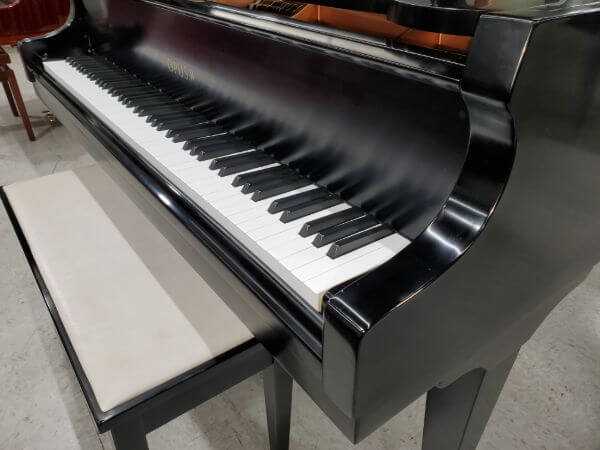 1992 Opus II Baby Grand Piano Right Keys