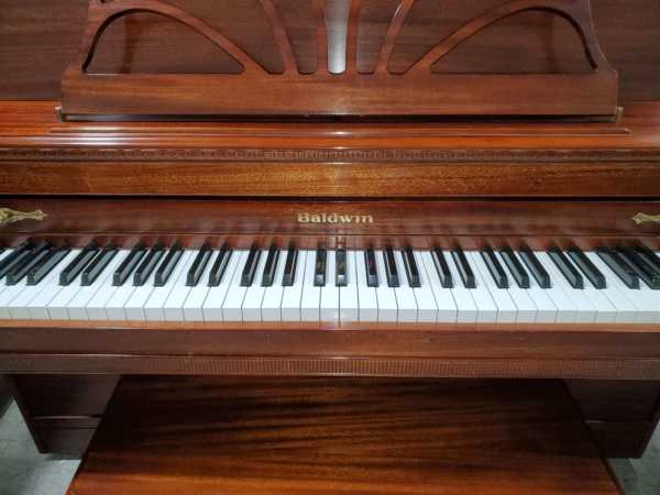 1998 Baldwin RMS Console Piano Center Keys