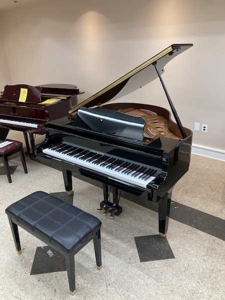 Cable-Nelson CN151 Baby Grand Piano Vertical Open_