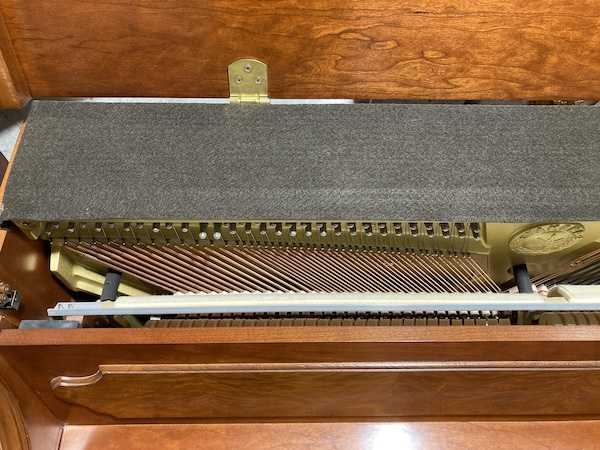 1962 Yamaha M500P Console Piano IMG_1059