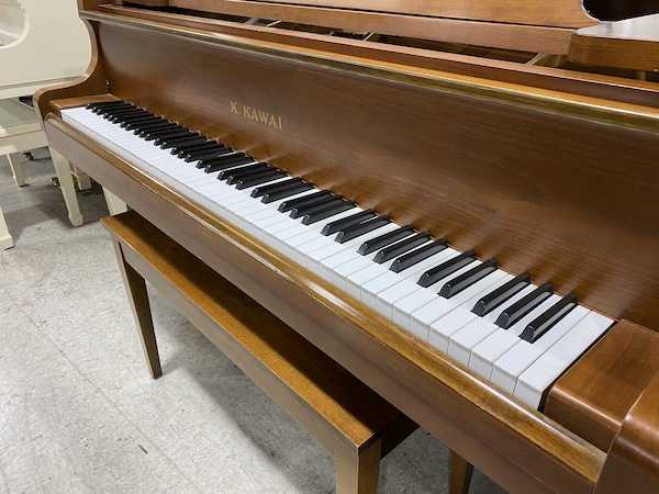 #B153. Used 1978 Kawai KG-1C Baby Grand PianoIMG_0500