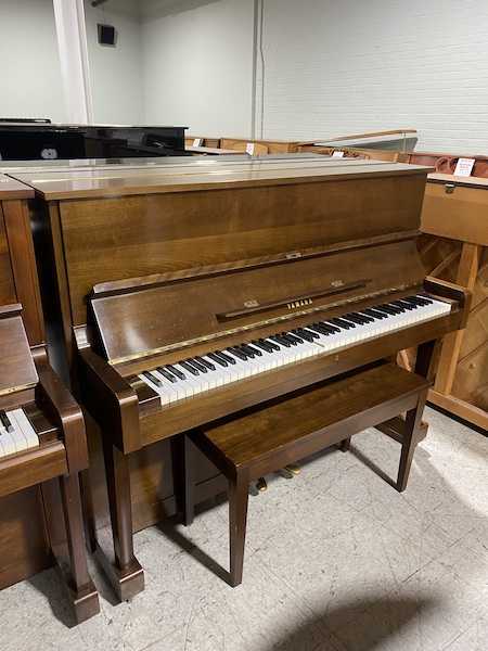 #D122. Used 1975 Yamaha U1 Professional Upright Piano