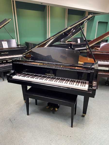 #B154. Used 1986 Yamaha G1 Baby Grand Piano IMG_0695