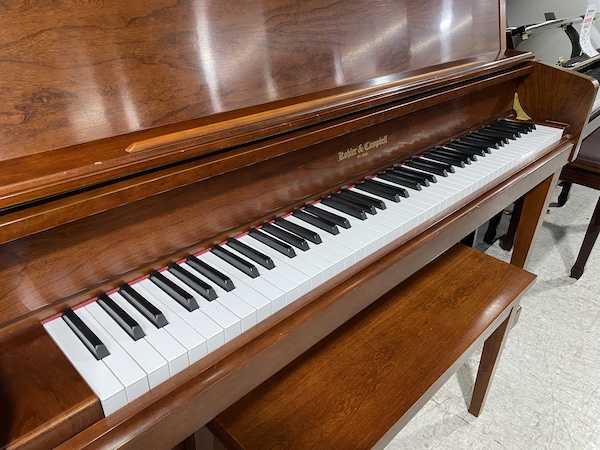 #E158. Used 1990 Kohler _ Campbell KC-245 Studio Upright Piano IMG_1763