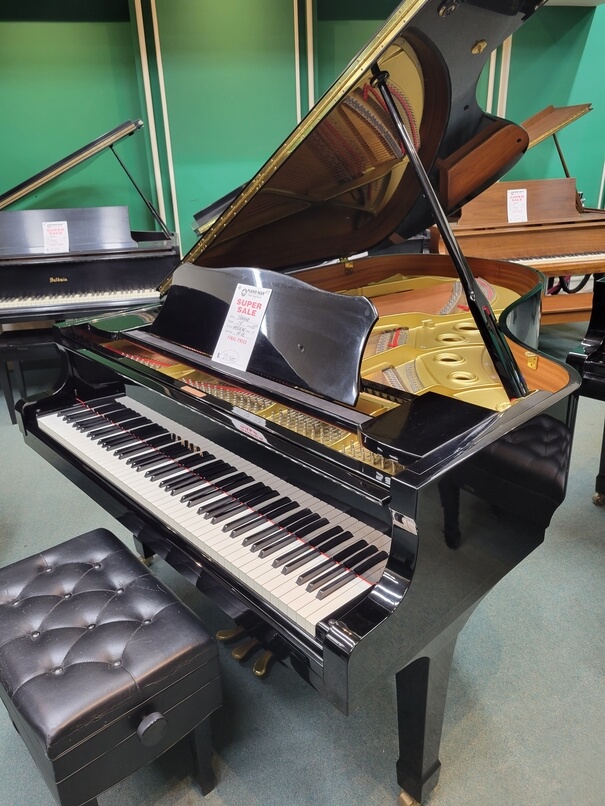 2000 Yamaha C-1 Grand Piano for Sale