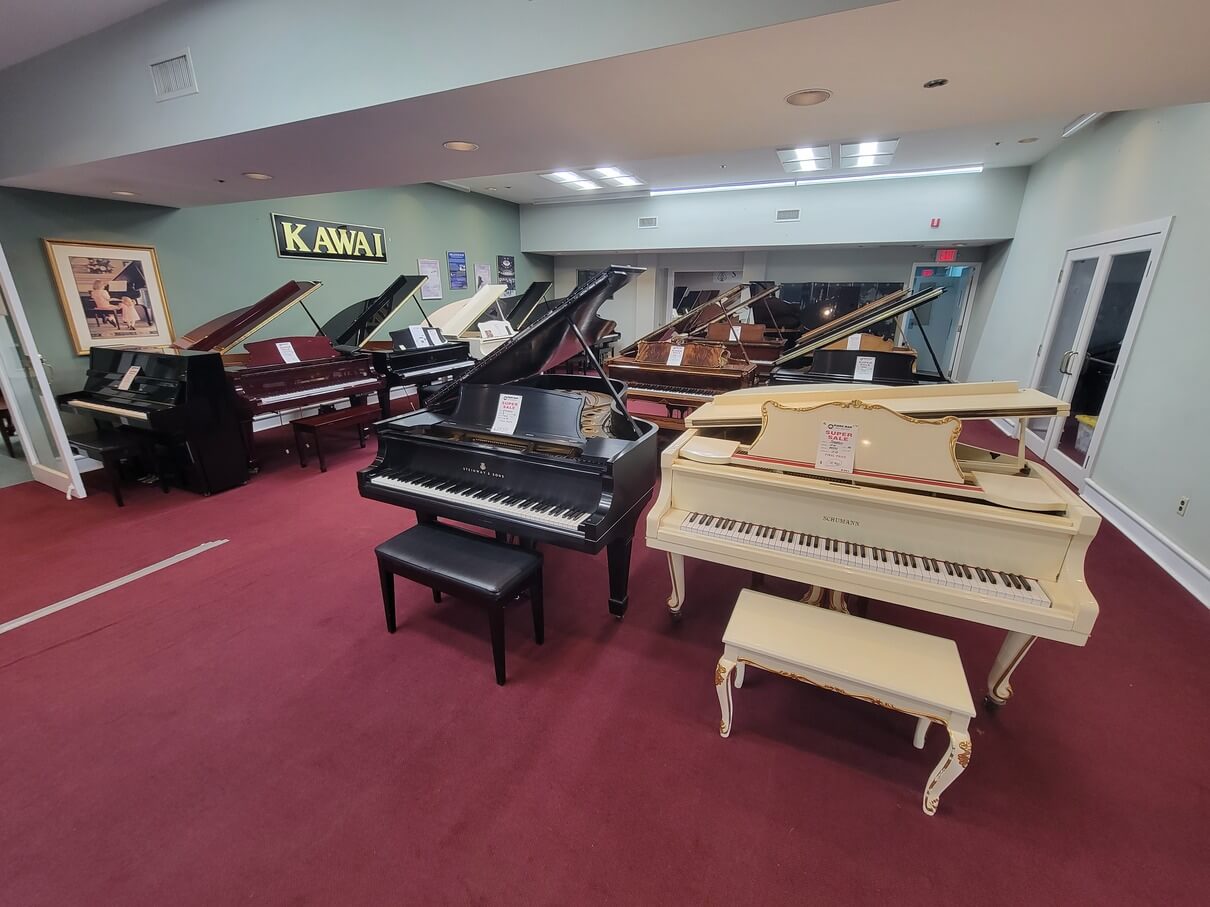 This is an overview picture of the foyer room, just as you enter the Piano Man Superstore building.